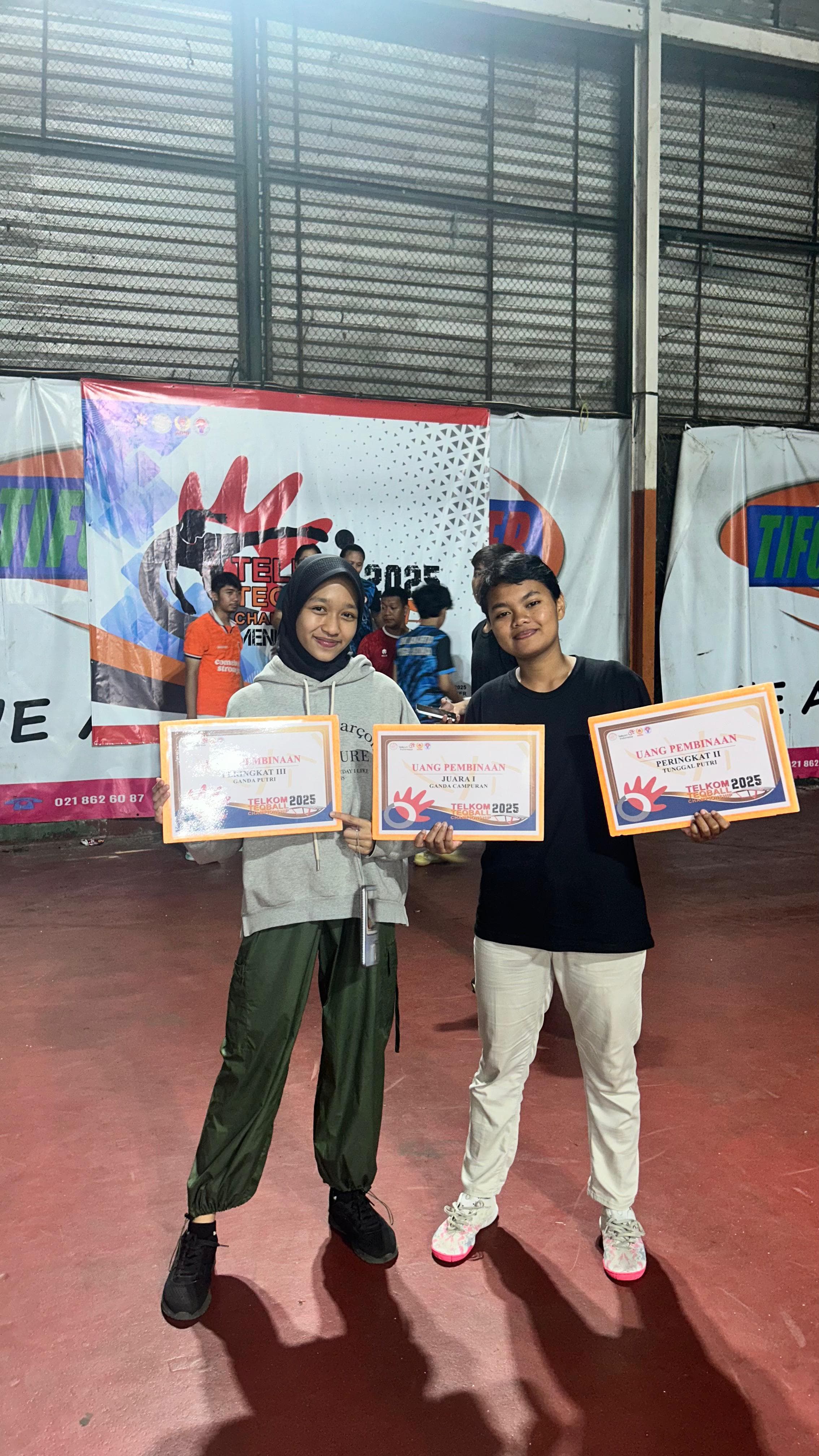 MITA OCTAVIANI SISWI SMK MUTHIA HARAPAN CICALENGKA RAIH JUARA 2 KEJURDA DKI JAKARTA CABANG TEQBALL 2024